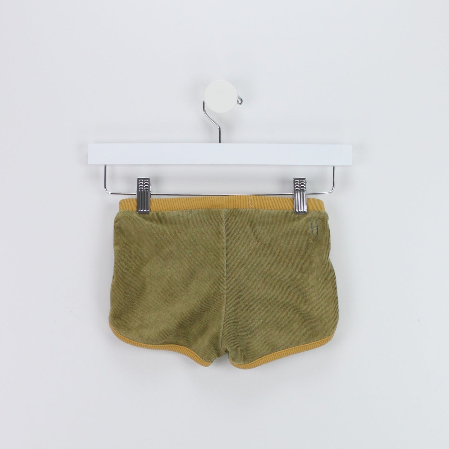 Pre-loved Velours Shorts (7/8Y)