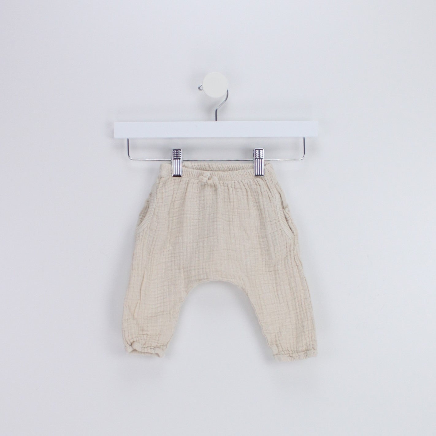 Pre-loved Musselin Hose (74cm)