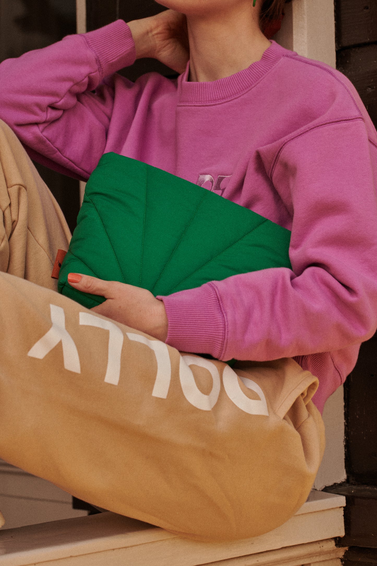 STICKY SIS Padded Toiletry Bag | Paris Green