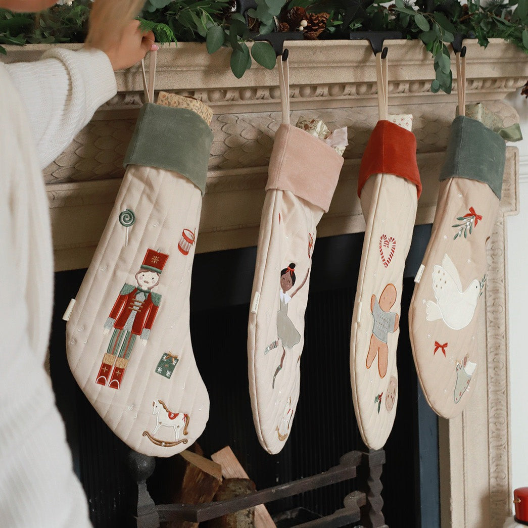 Weihnachts-Stocking | DOVE