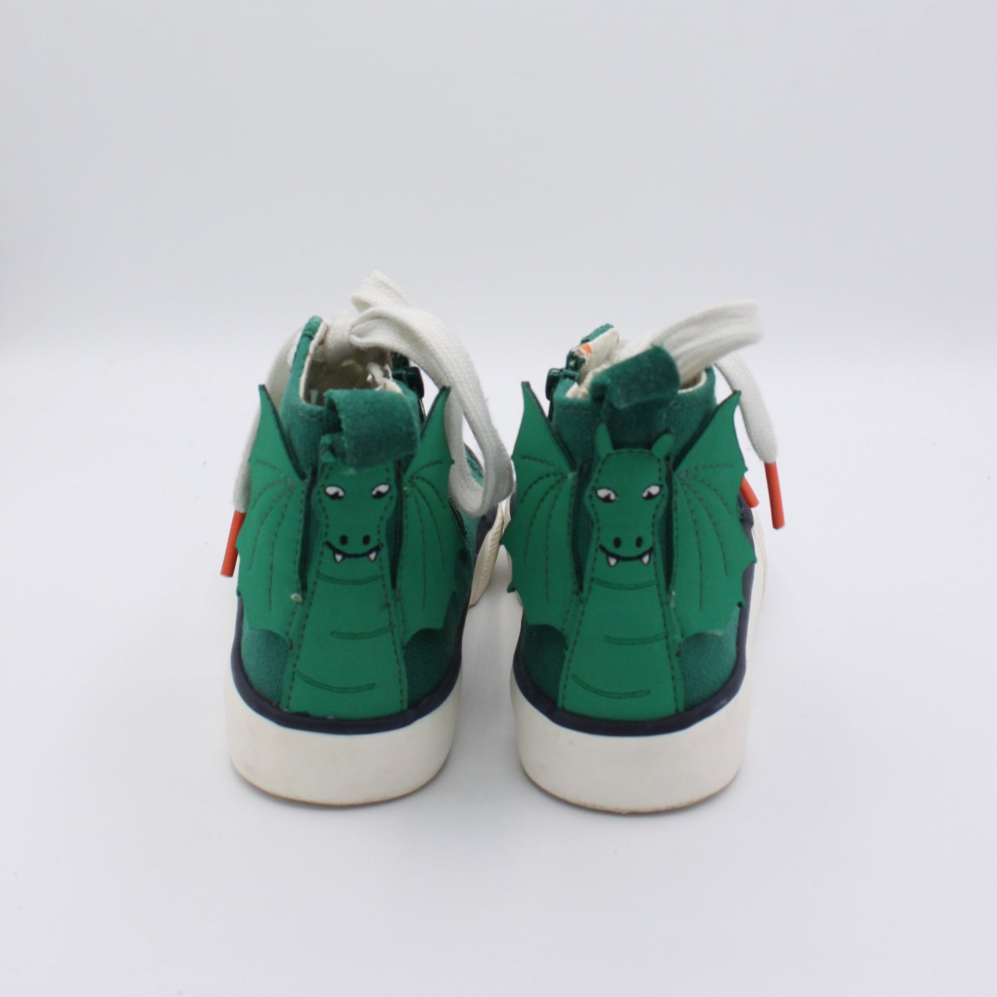 Pre-loved Sneaker (EU 27)