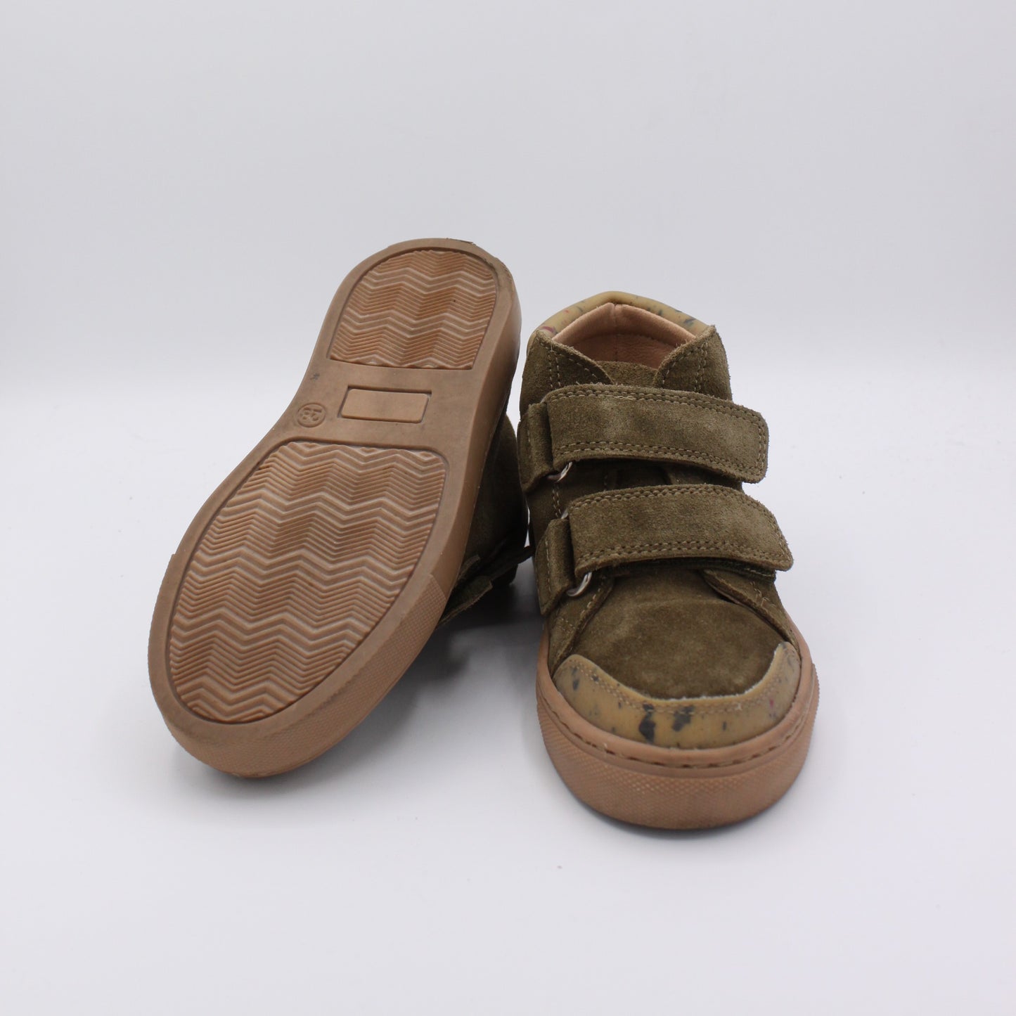 Pre-loved Schuhe (EU 28)